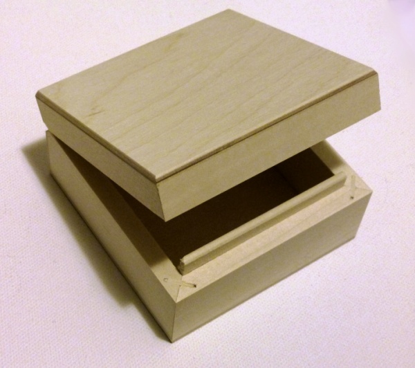 D�ev�n� krabi�ka 10x10x5,3cm