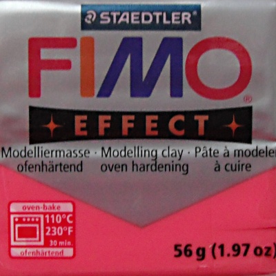 FIMO - modelovac� hmota - �erven� transp.(204)