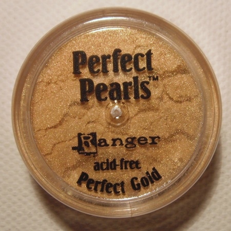 Perfect Pearls pudr zlat�