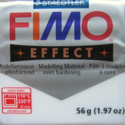 FIMO - modelovac� hmota - B�l� Glitter (052)
