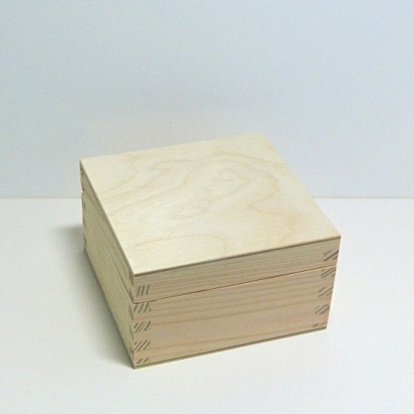 Krabička čtvercová 10,5x10,5cm