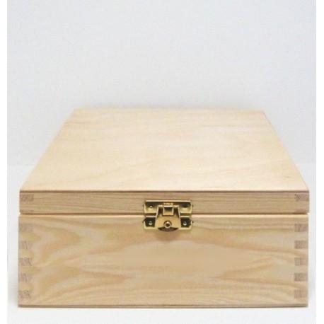 Dřevěná krabička 12x12x7cm se zámečkem