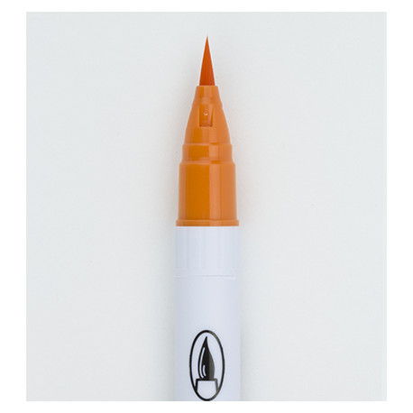 Clean Color Real Brush Orange 070 (ZIG Kuretake)
